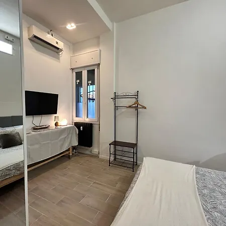 Apartment Mini Loft - Convenient For *
